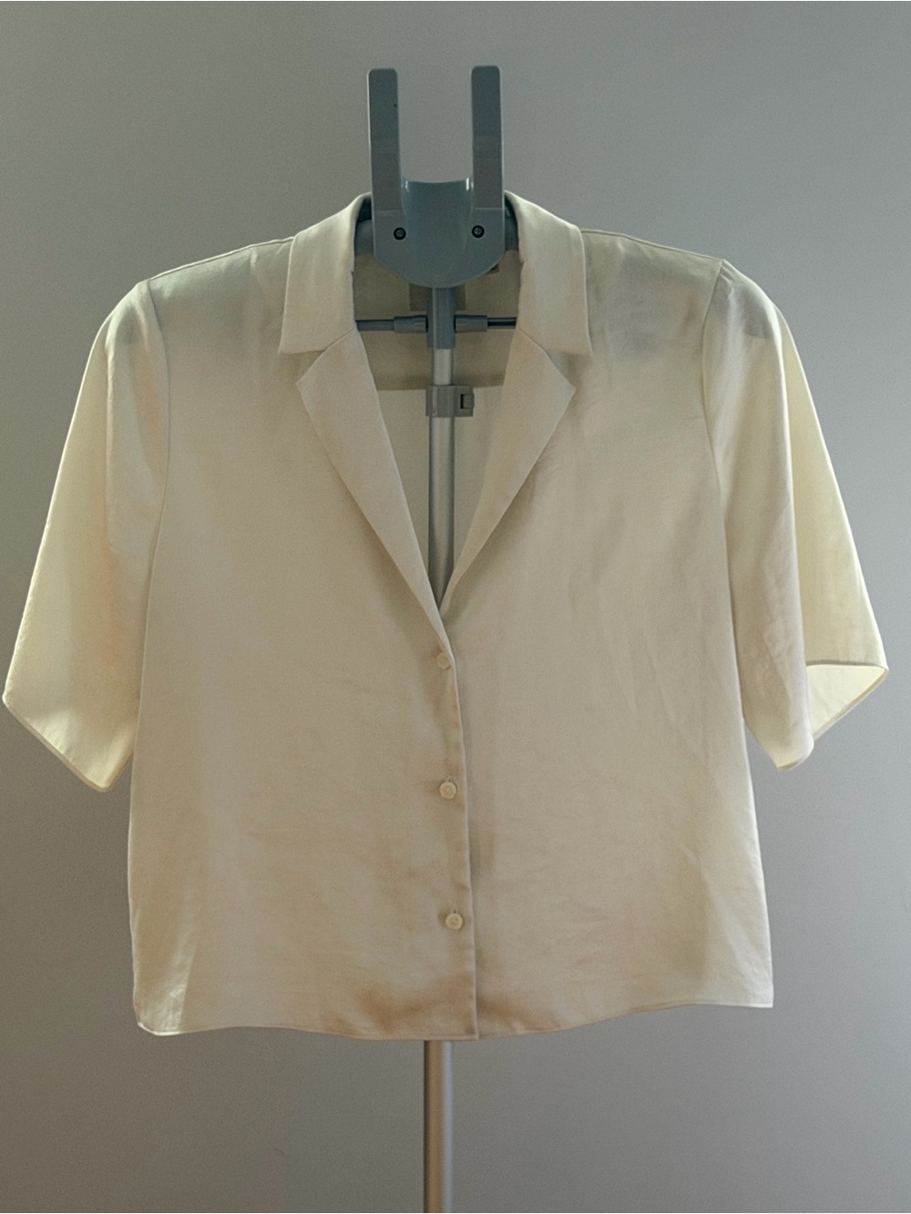 Wilfred by Aritzia Women’s White Short Sleeve Blouse – Size M - Picture 2 of 8